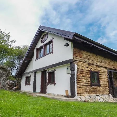 Casa Buna Fundatica